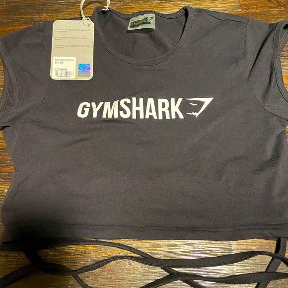 Gymshark Shirt - Picture 2 of 2